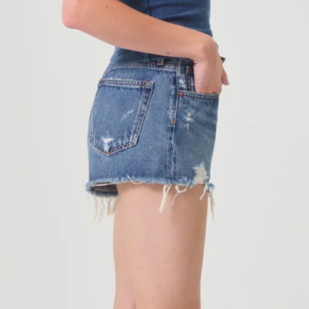 Agolde PARKER VINTAGE CUT OFF SHORT IN DARK SWAPMEET in size 29 - Picture 4 of 14